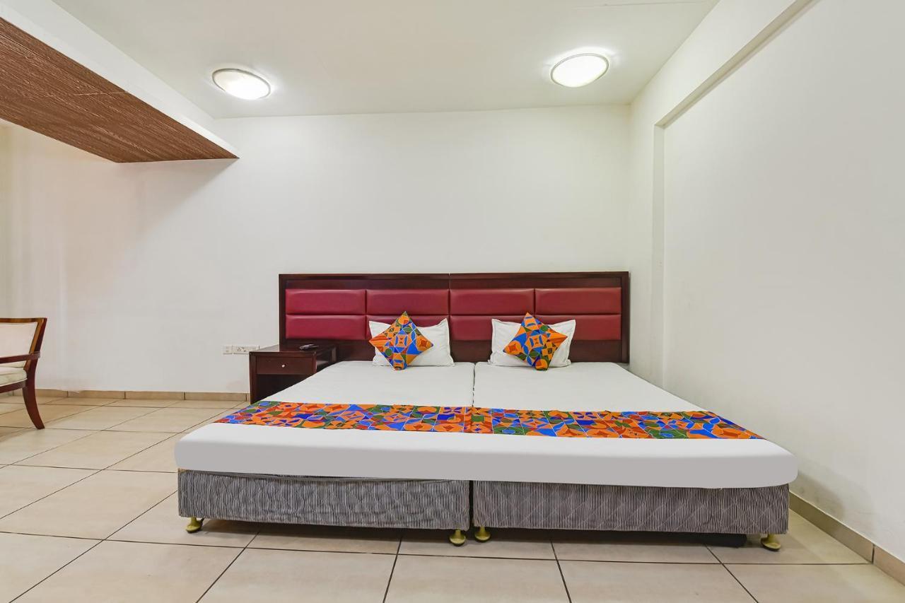 Fabhotel Gl Residency - Satellite Ahmadabad Zewnętrze zdjęcie